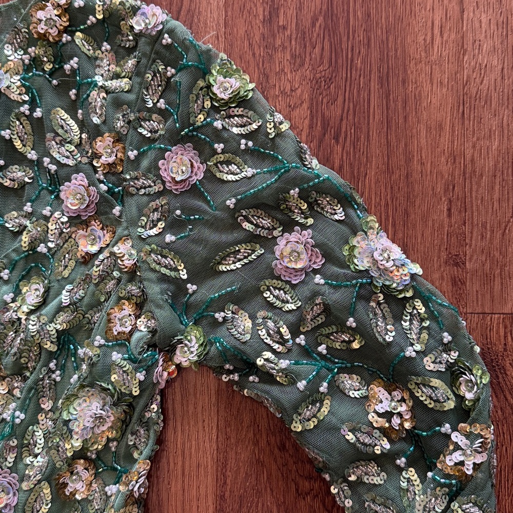 Mac Duggal Green Embellished Long Sleeve A Line Gown - Picture 6 of 9